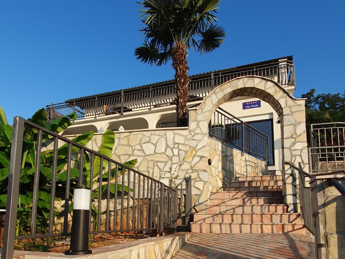 Villa Nikolla 로브란 외부 사진